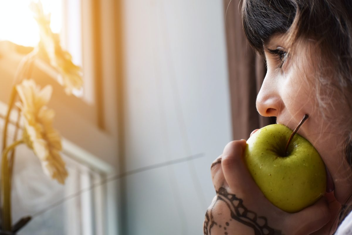 Los 6 Hábitos Saludables de la Psiconutrición (II): Mindful Eating y Comer Consciente
